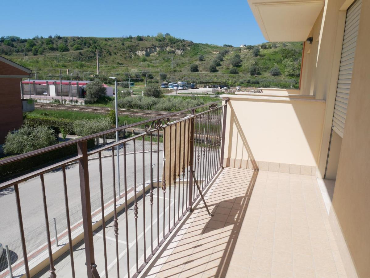 Villa Rosa Di Martinsicuro Appartamento Villa Rosa מראה חיצוני תמונה